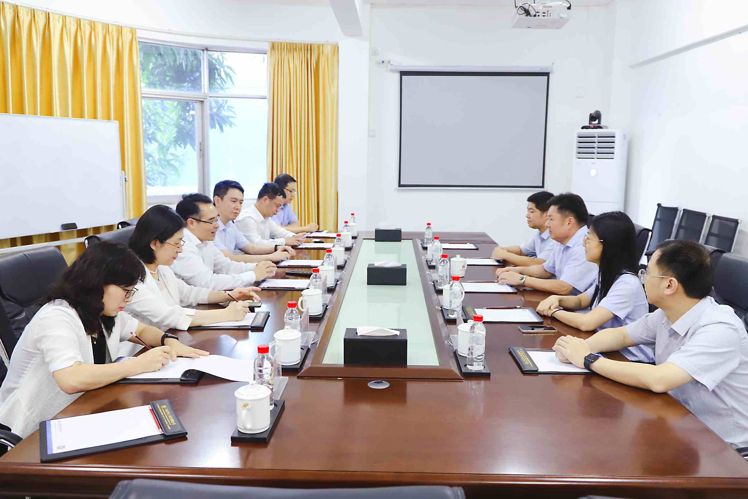 廣東盈華高端銅箔、高性能覆銅板新項(xiàng)目每周動(dòng)態(tài)?。ㄈ冢? /></a>
        
        <div   id=